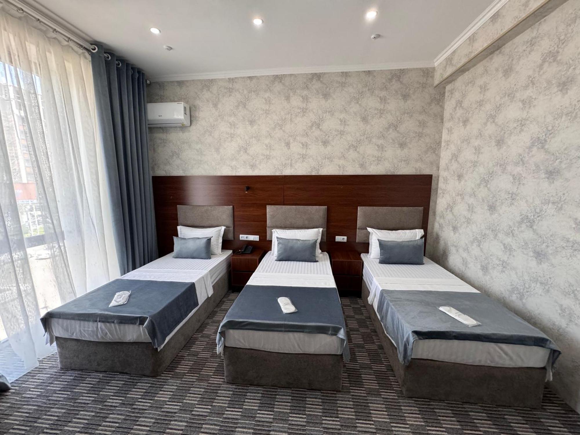 Arda Plaza Hotel ทาชเคนต์ ภายนอก รูปภาพ